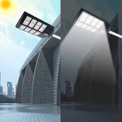 IP66 Waterproof Outdoor All In One Solar Street Lamp 300W 800W 1000W