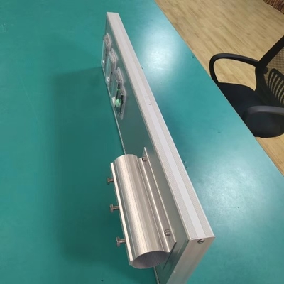 Ip65 150 Watt Solar Street Light Aluminum Material 25W Solar Panel